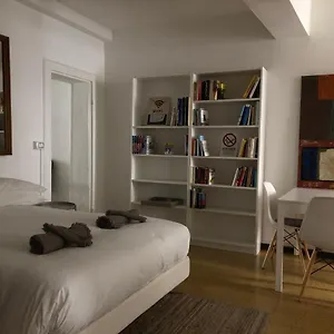 Bixio 2 , Parma Italia