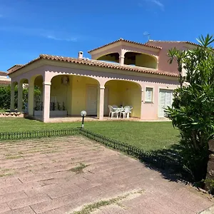 32 , San Teodoro (Sardinia) Italia